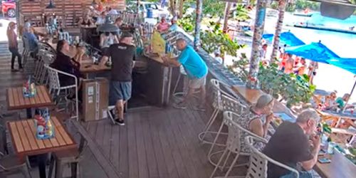 Webcam Cruz Bay - Beach Bar