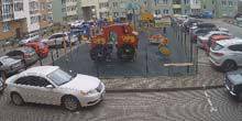 Веб-камера Львова - Двор многоквартирного дома