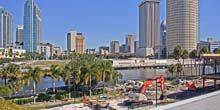 Webcam Tampa - Skyscrapers on the Hillsboro River Embankment
