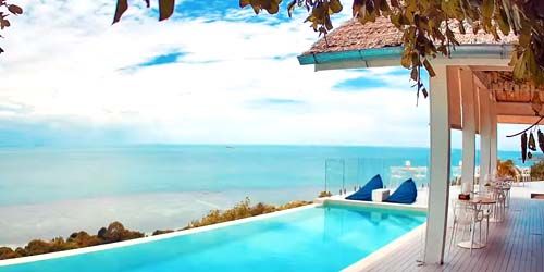 Webcam Samui - Pool on the terrace at the Bluerama Resort