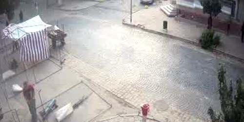 Webcam Chortkiv - Pedestrians on Shevchenko Street