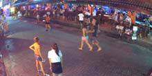 Webcam Samui - Busy street with snack bars