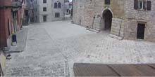 Webcam Rovinj - Tomaso Bembo Square, Bale City Hall